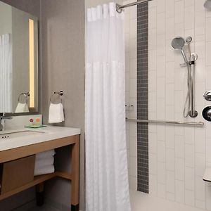 Queen Room Disability Access